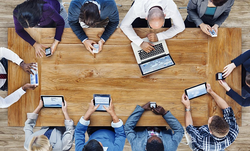 Les technologies : cyberdépendance et déséquilibre
